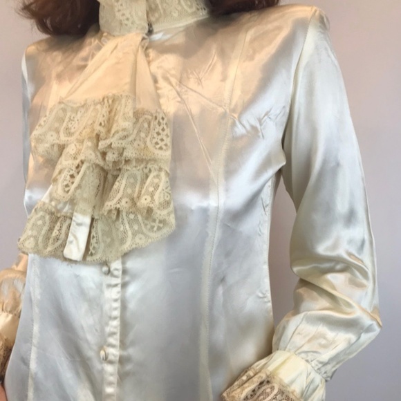 Vintage 60’s Cream Silky Victorian Style High Neck - Picture 4 of 4